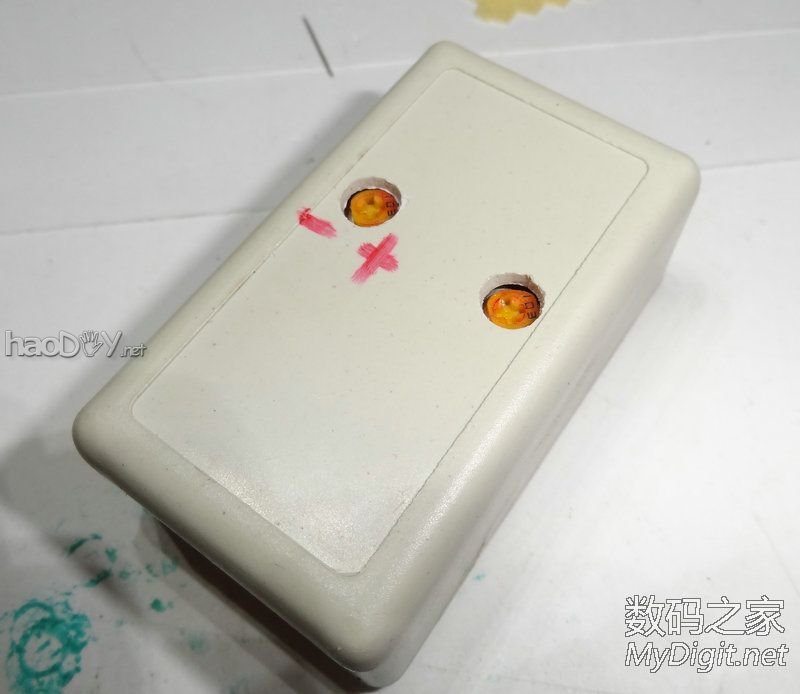 给宝宝们做个恒温的温奶器