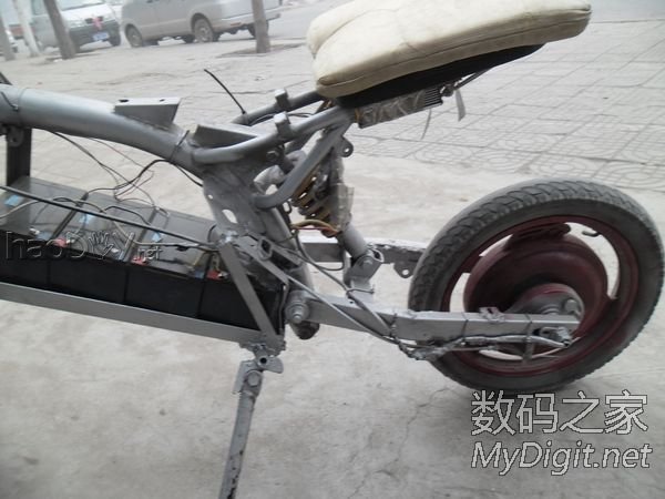 超拉风的自制电动车