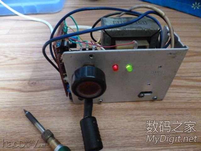 白菜白光电烙铁焊台,能DIY的都DIY了