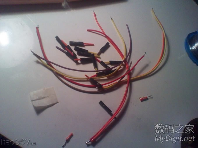 联想Y450笔记本电脑成功换电芯锂电池