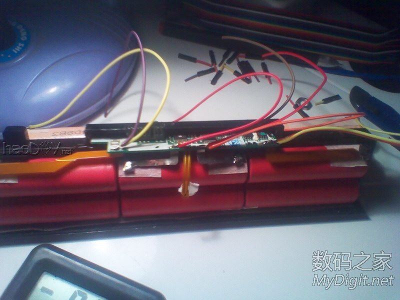 联想Y450笔记本电脑成功换电芯锂电池