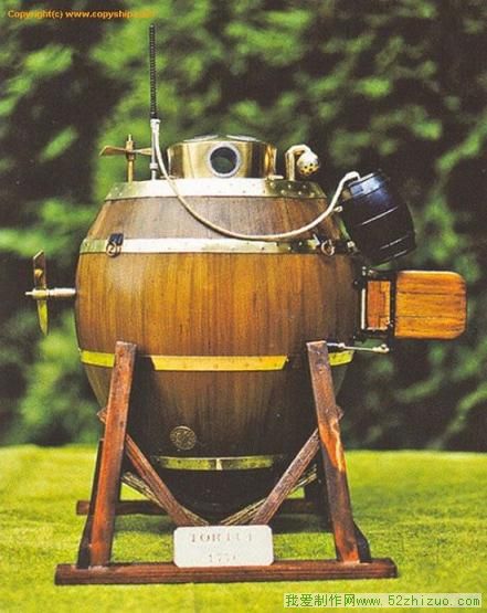 国外牛人做的老式潜艇模型“海龟号”. 国外牛人做的老式潜艇模型“海龟号”