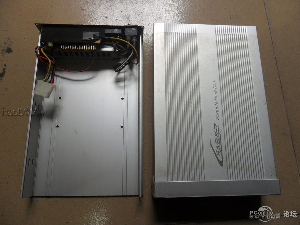 点击查看原图  废弃外置光驱盒纯手工打造多功能白菜白光焊台