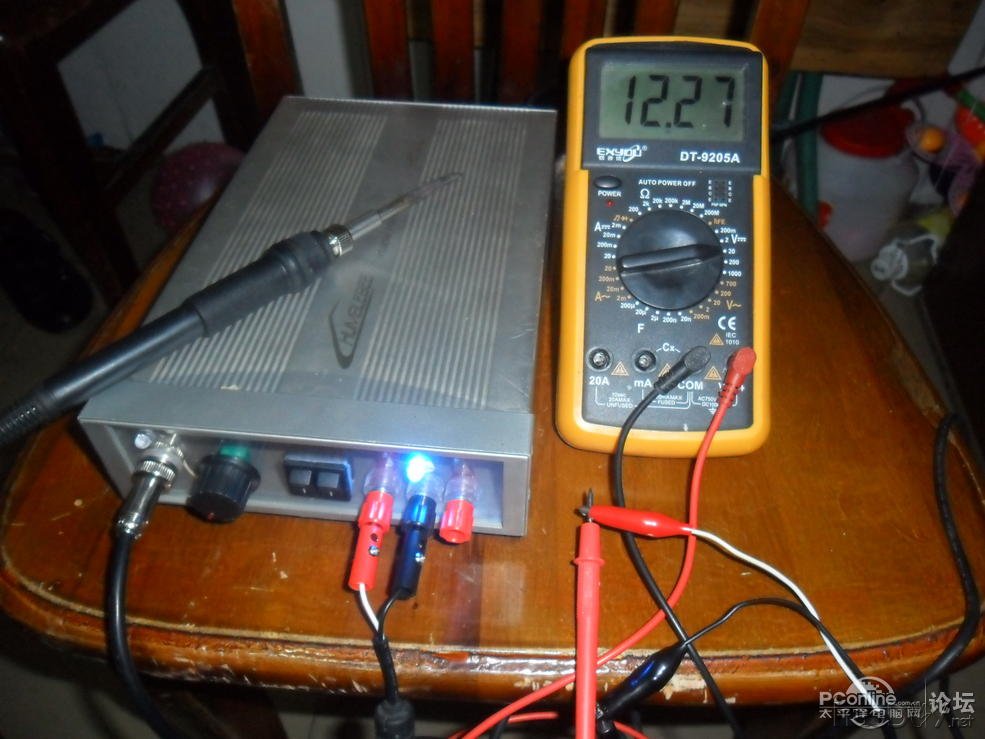 点击查看原图  废弃外置光驱盒纯手工打造多功能白菜白光焊台