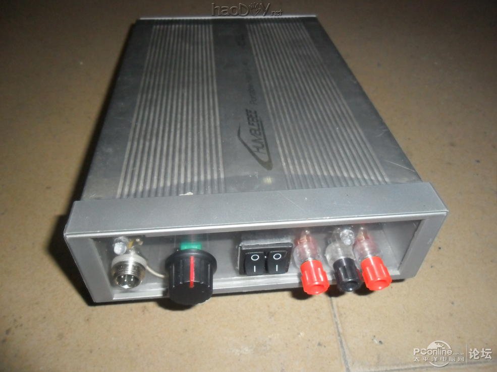 点击查看原图  废弃外置光驱盒纯手工打造多功能白菜白光焊台