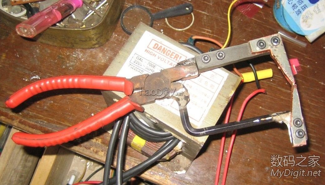 最廉价的点焊机,微波炉变压器+时间继电器