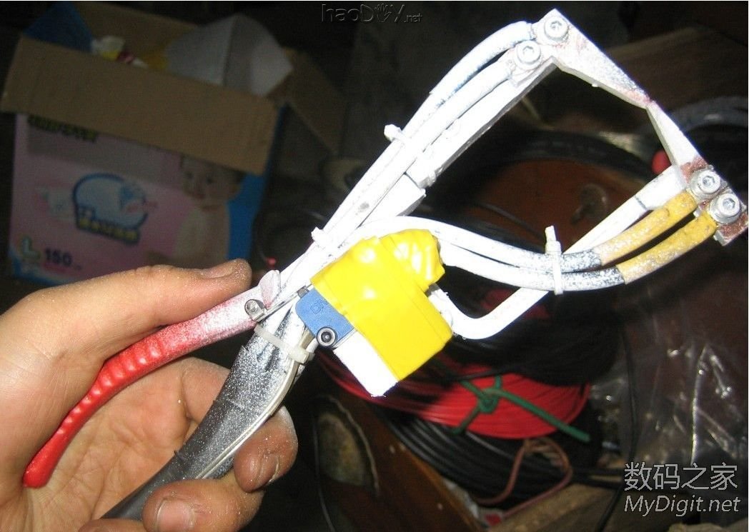 最廉价的点焊机,微波炉变压器+时间继电器