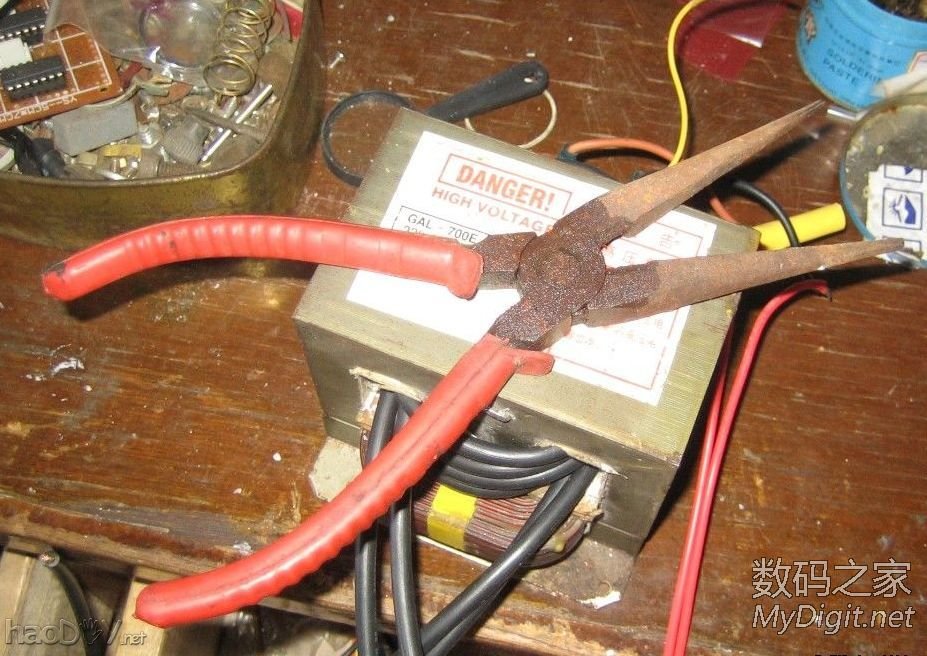 最廉价的点焊机,微波炉变压器+时间继电器