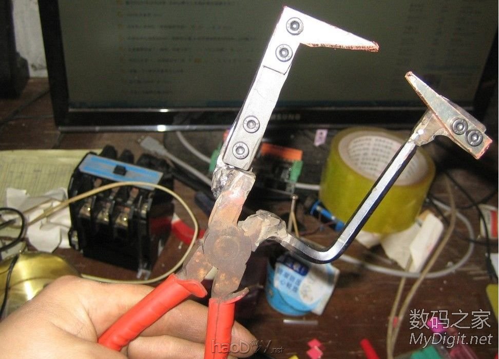 最廉价的点焊机,微波炉变压器+时间继电器