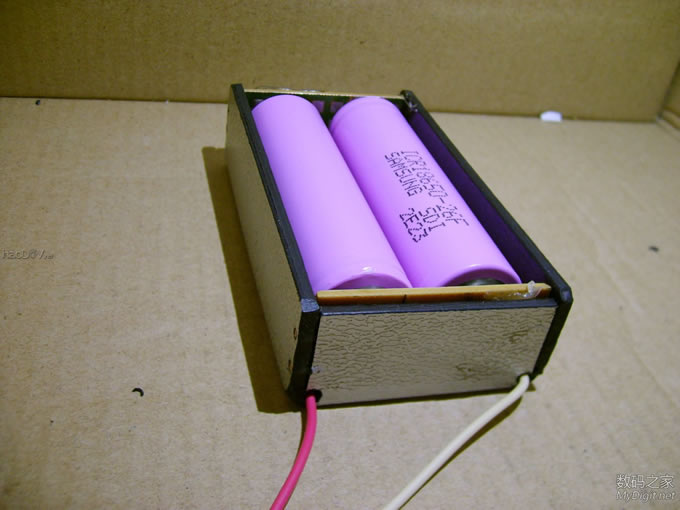 自制神器 弯制塑料18650电池盒