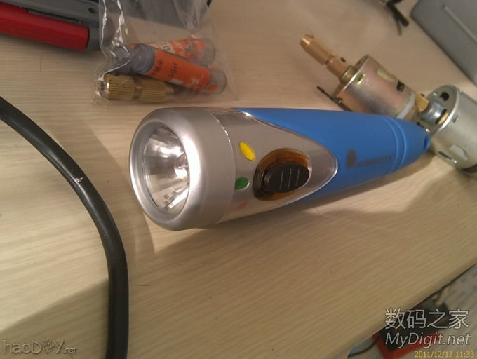 手电筒外壳自制小电钻