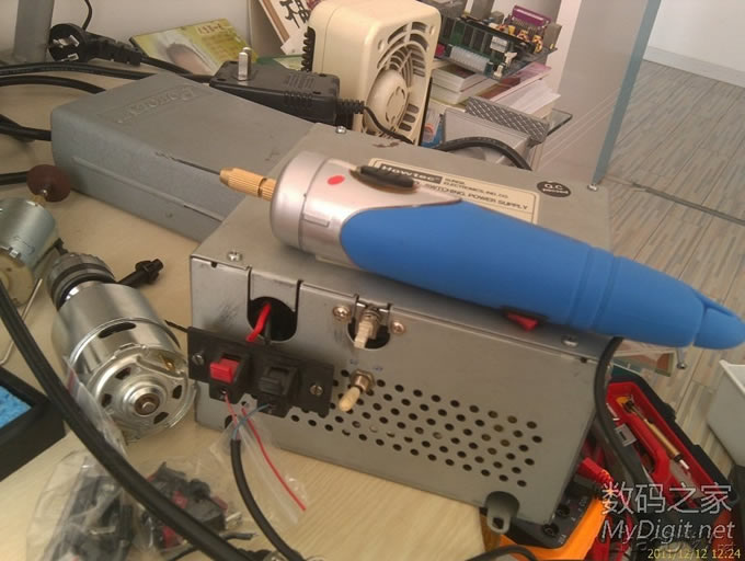 手电筒外壳自制小电钻