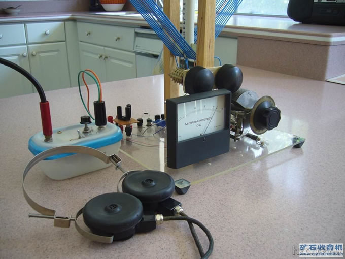 ˫ֵȦ MOSFET 첨Ŀʯ