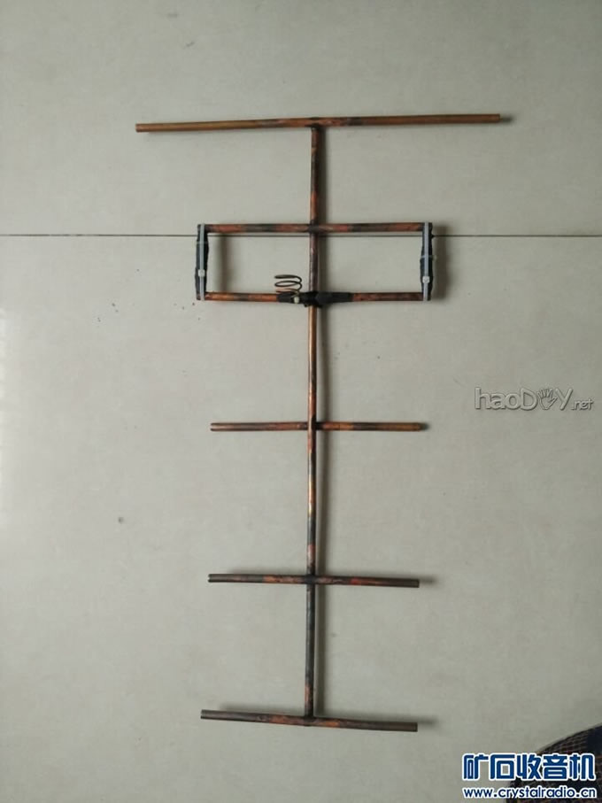 完工,去找馈线装上试机 仿制U段天线,准备做接收U段矿机