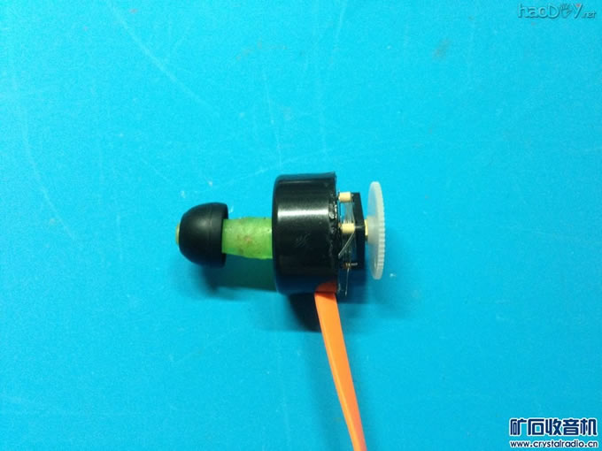 仿蓝牙耳机的一体化超小型矿石收音机