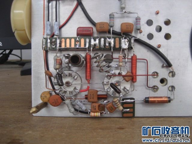 花了心思装了一台自己可爱的FM胆收音头