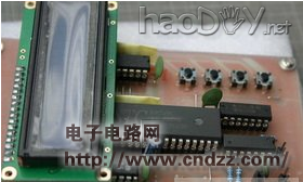 牛人出品:基于51单片设计的电容频率仪,图多,慎入!