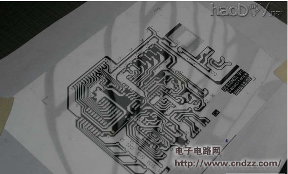 牛人出品:基于51单片设计的电容频率仪,图多,慎入!