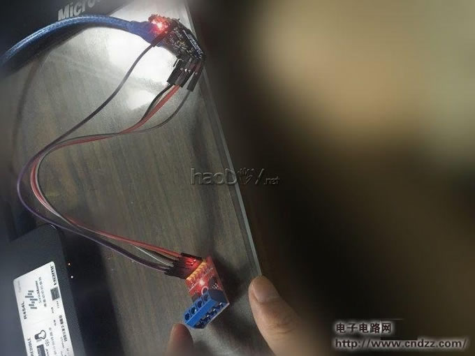 DIY了一个IOS蓝牙遥控小车,有图有真相 视频