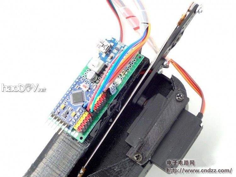 金刚狼爪,完爆美国队长!