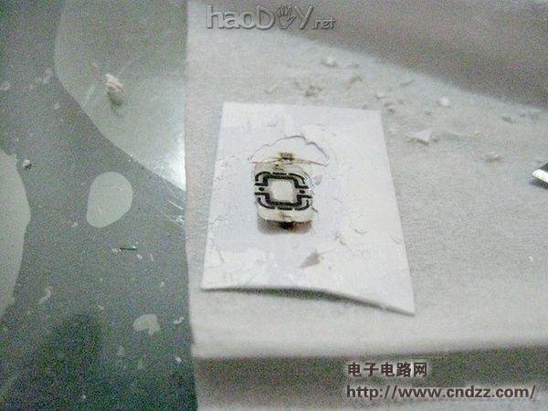 懒人新招,公交卡和手机合二为一