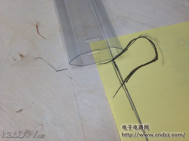 炫酷到底,制作你自己的多彩光剑,用光作画