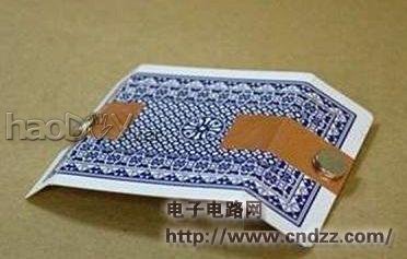 DIY一个不用花钱的太阳能充电器!