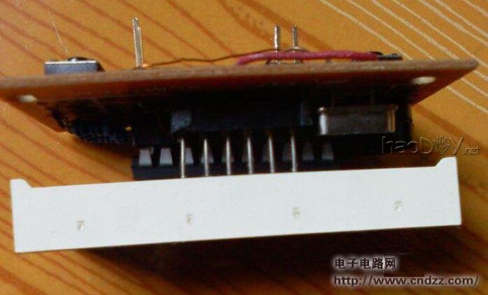 数码管电子时钟的制作,材料工具简单易实现