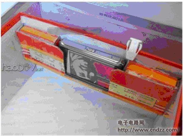 最便宜的手机投影仪的制作