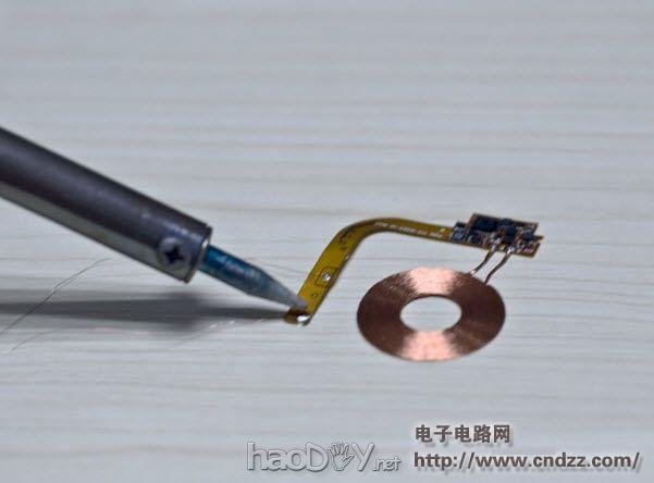 如此改造,华为D1能无线充电,再也无需数据线(附改造过程,演示