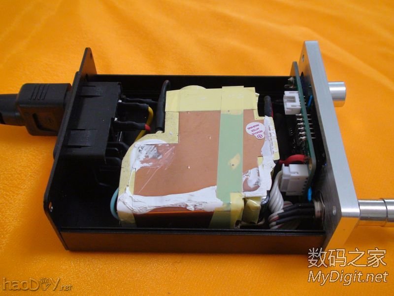 焊台内部图1 DIY OLED T12 焊台和风枪 欢迎探讨|创意DIY - 数码之家