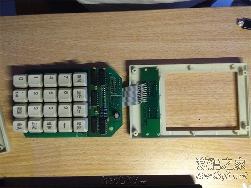 也跟风!做一把可编程机械小键盘 也跟风!做一把可编程机械小键盘