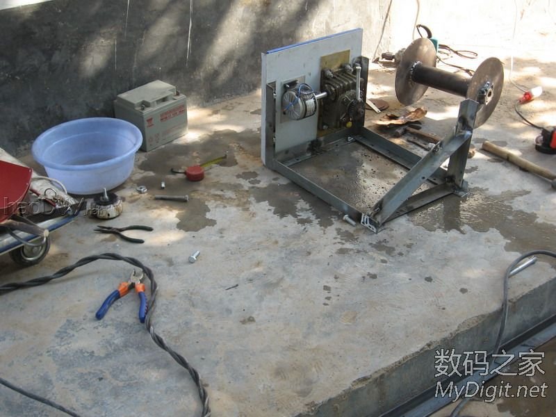 DIY的土鳖太阳能发电,用了3年蓄电池又该换了,悲催~~多图网慢慎