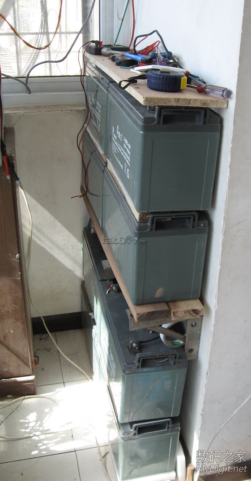 DIY的土鳖太阳能发电,用了3年蓄电池又该换了,悲催~~多图网慢慎入 DIY的土鳖太阳能发电,用了3年蓄电池又该换了,悲催~~多图网慢慎