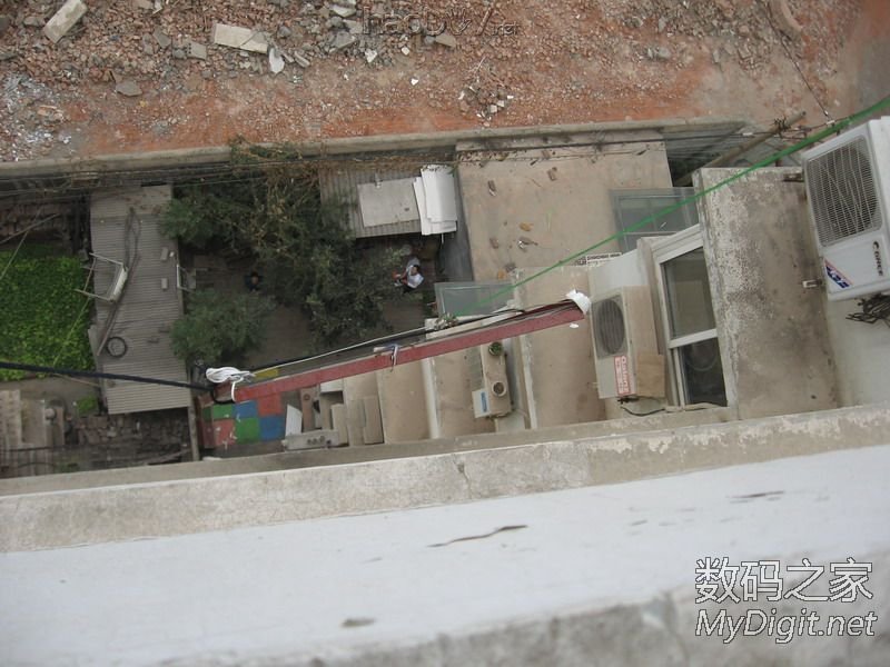 DIY的土鳖太阳能发电,用了3年蓄电池又该换了,悲催~~多图网慢慎