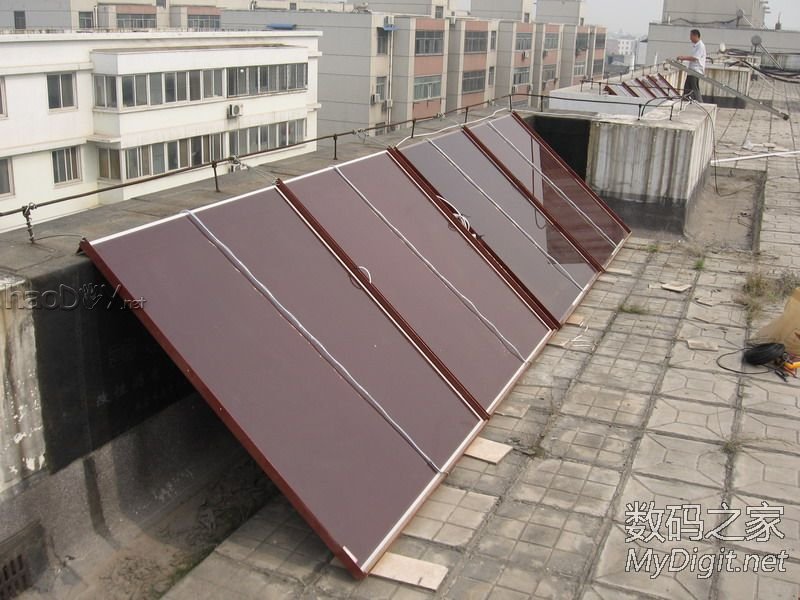 DIY的土鳖太阳能发电,用了3年蓄电池又该换了,悲催~~多图网慢慎入 DIY的土鳖太阳能发电,用了3年蓄电池又该换了,悲催~~多图网慢慎