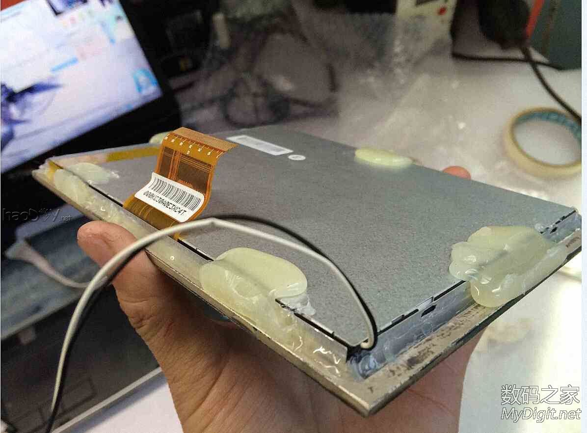 泰克数字示波器内置彩色CRT更换液晶屏图解(Tektronix TDS754C