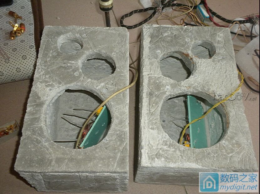 历时436天终于完成的413张图:混凝土音箱和主机,全网首发