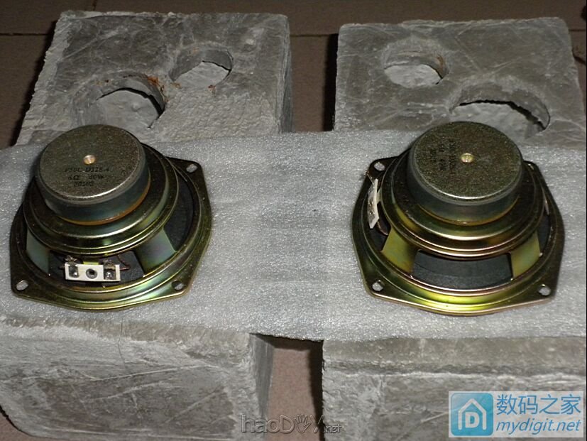 历时436天终于完成的413张图:混凝土音箱和主机,全网首发