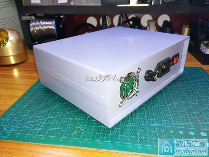 自制锂电池充电器:DIY“6路平衡充”