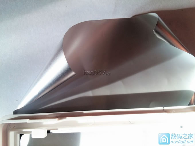 家用双探头数字温湿度计增加红外感应光控背光功能 家用双探头数字温湿度计增加红外感应光控背光功能