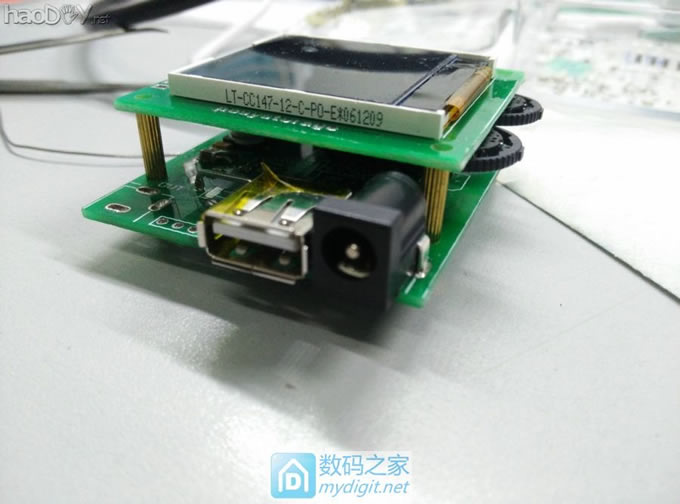 DIY 20V/6A掌上数控电源(恒压恒流+彩屏+5V/6A输出) DIY 20V/6A掌上数控电源(恒压恒流+彩屏+5V/6A输出)