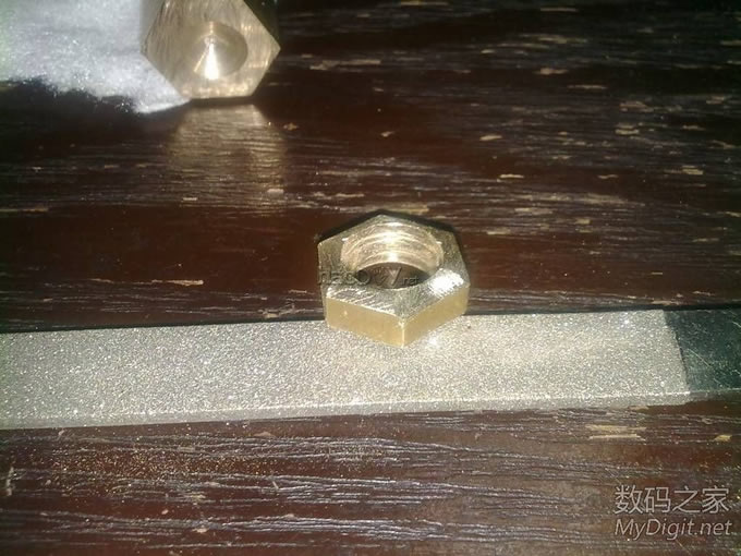 历时三个月,打造论坛最小锂电螺丝刀 历时三个月,打造论坛最小锂电螺丝刀