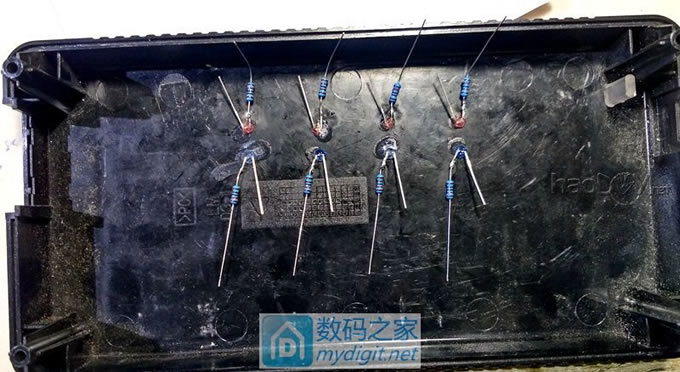 用索尼4.2V电源适配器DIY的4S平衡充