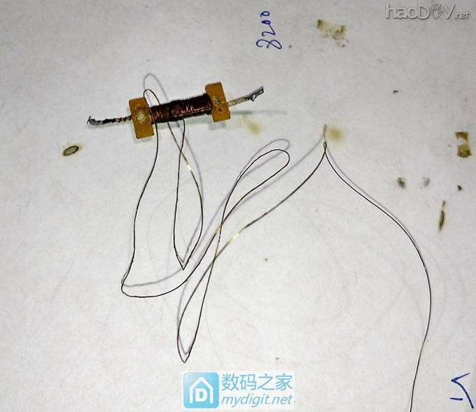 用索尼4.2V电源适配器DIY的4S平衡充