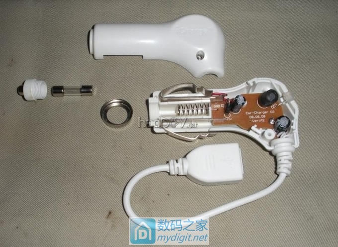 请输入描述 使用车充、LED头灯电路板制作1.5V电源模块(可代替1号电池)