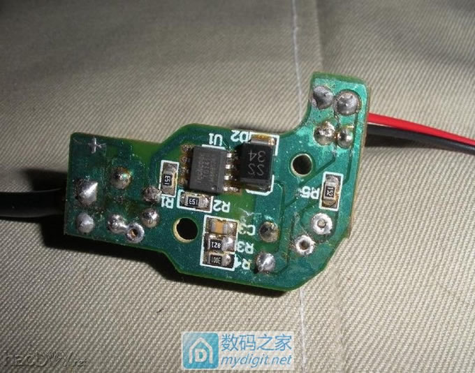 请输入描述 使用车充、LED头灯电路板制作1.5V电源模块(可代替1号电池)