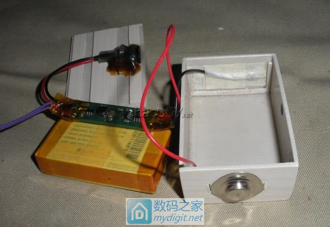 使用车充、LED头灯电路板制作1.5V电源模块(可代替1号电池)