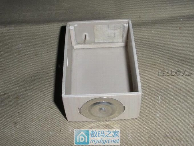 使用车充、LED头灯电路板制作1.5V电源模块(可代替1号电池)