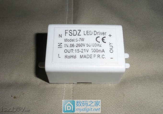 使用车充、LED头灯电路板制作1.5V电源模块(可代替1号电池)